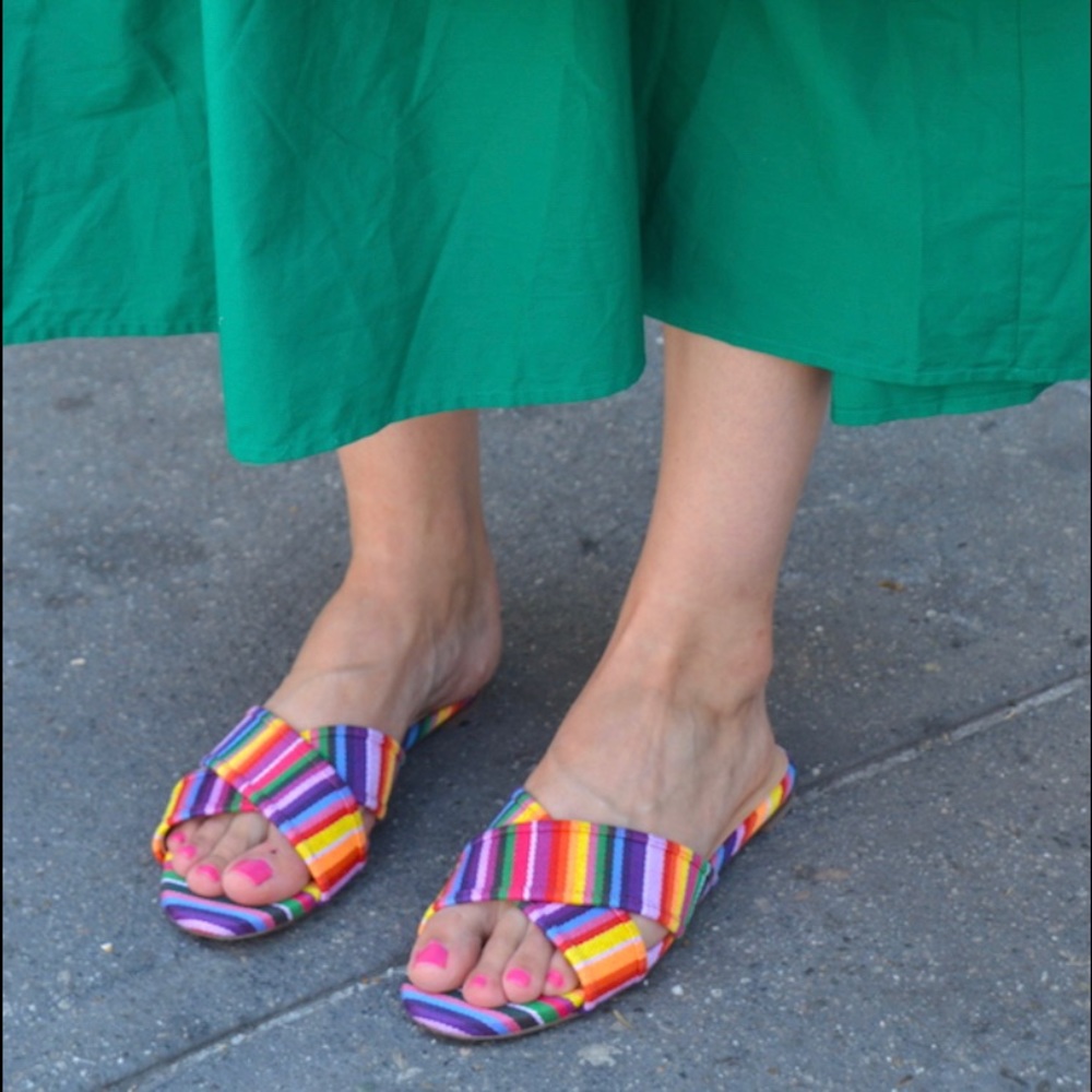 J. CREW MULTISTRIPE RAINBOW CORA CRISSCROSS SANDALS FLATS Size 6 1/2